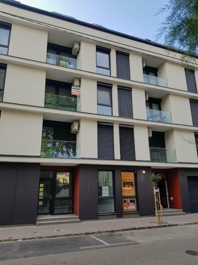 Holiday Apartman With Free Parking Győr Eksteriør bilde